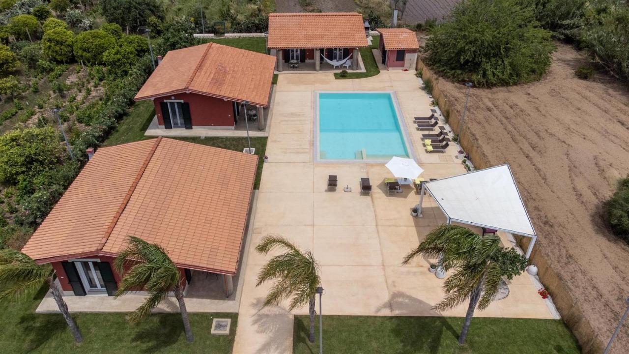Verde Oliva Residence Ispica Bagian luar foto